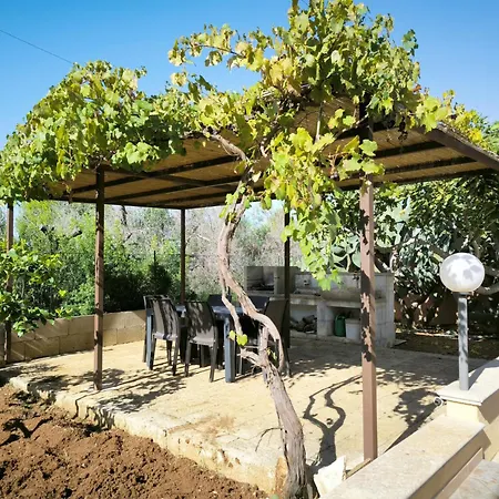 Giove-3 By Interhome * Torre Vado