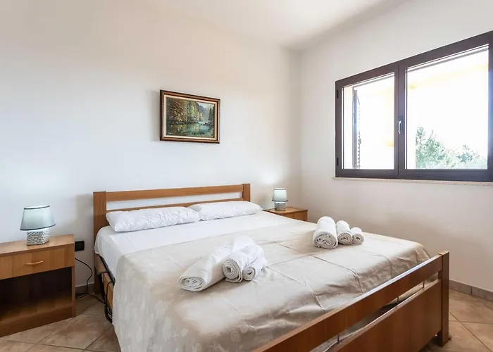 Apartment Giove-3 By Interhome *