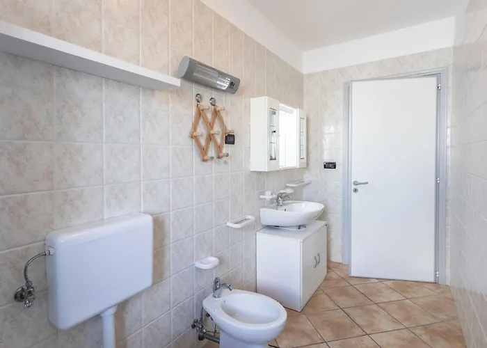 Giove-3 By Interhome