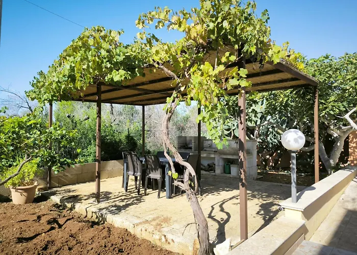Giove-3 By Interhome * Torre Vado